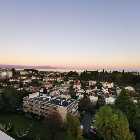Superbe 3p 57m2 Parking Prive * Antibes