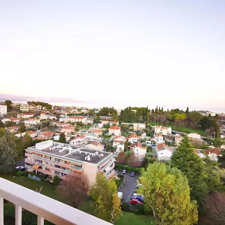 Superbe 3p 57m2 Parking Prive Antibes