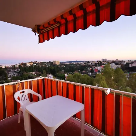Superbe 3p 57m2 Parking Prive * Antibes