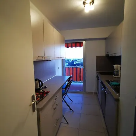 Superbe 3p 57m2 Parking Prive Apartment Antibes